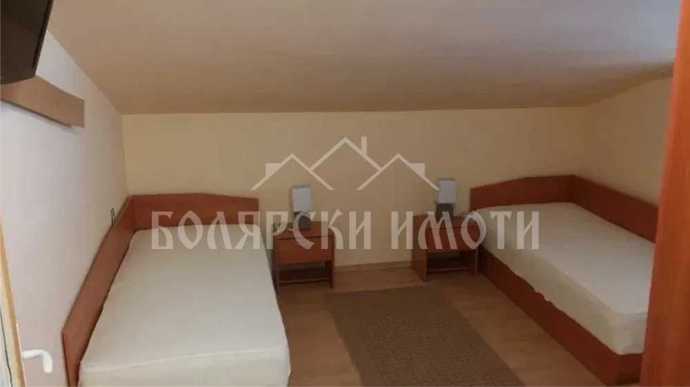Дава се под наем Тристаен апартамент в Велико Търново, Център - 65 кв.м за 331.5 € - Снимка #5