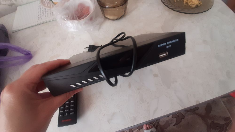 Приставка к телевизору от тарелки