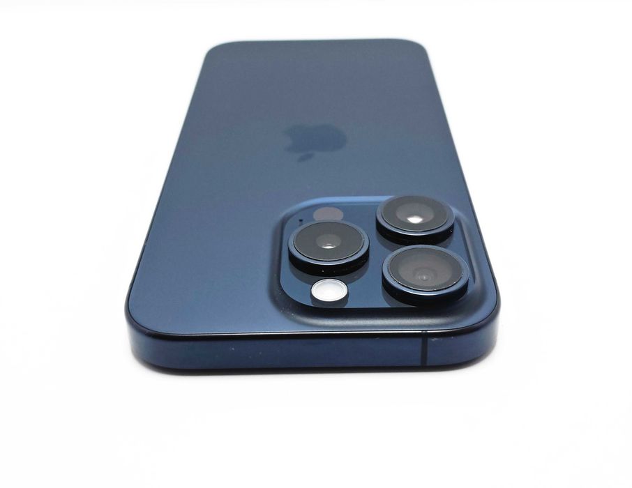 iPhone 15 Pro 256GB Titanium Blue