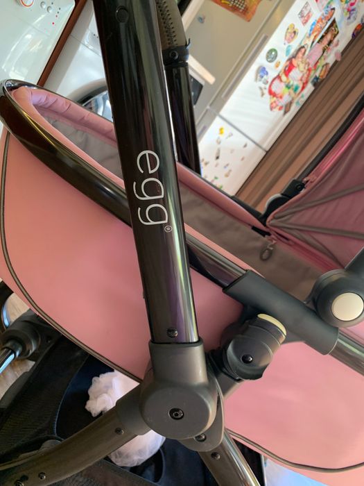 Бебешка количка egg