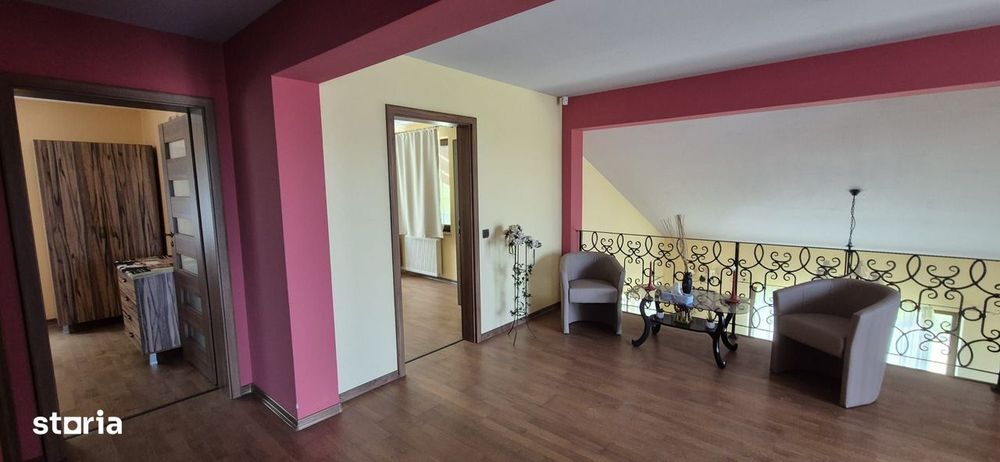 Casa langa padure , cartier privat -Corunca