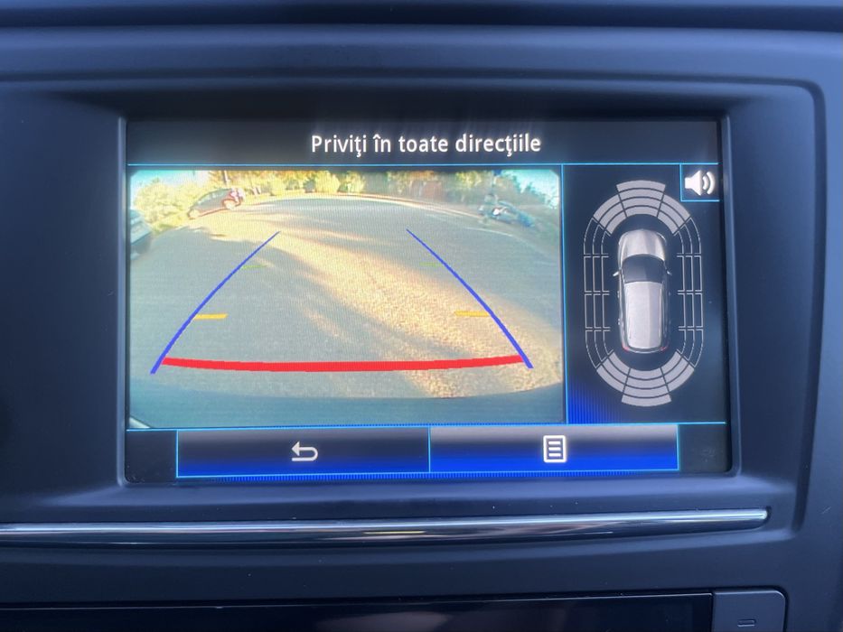 Renault Kadjar Bose 2015 1.5D Full led / Automat  / Keyless entry-Go/ încalzire scaune /Camera parcare