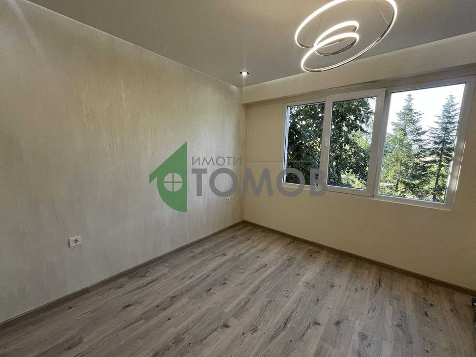 Продава се Тристаен апартамент в Шумен, Център - 58 кв.м за 1627 €/кв.м - Снимка #4