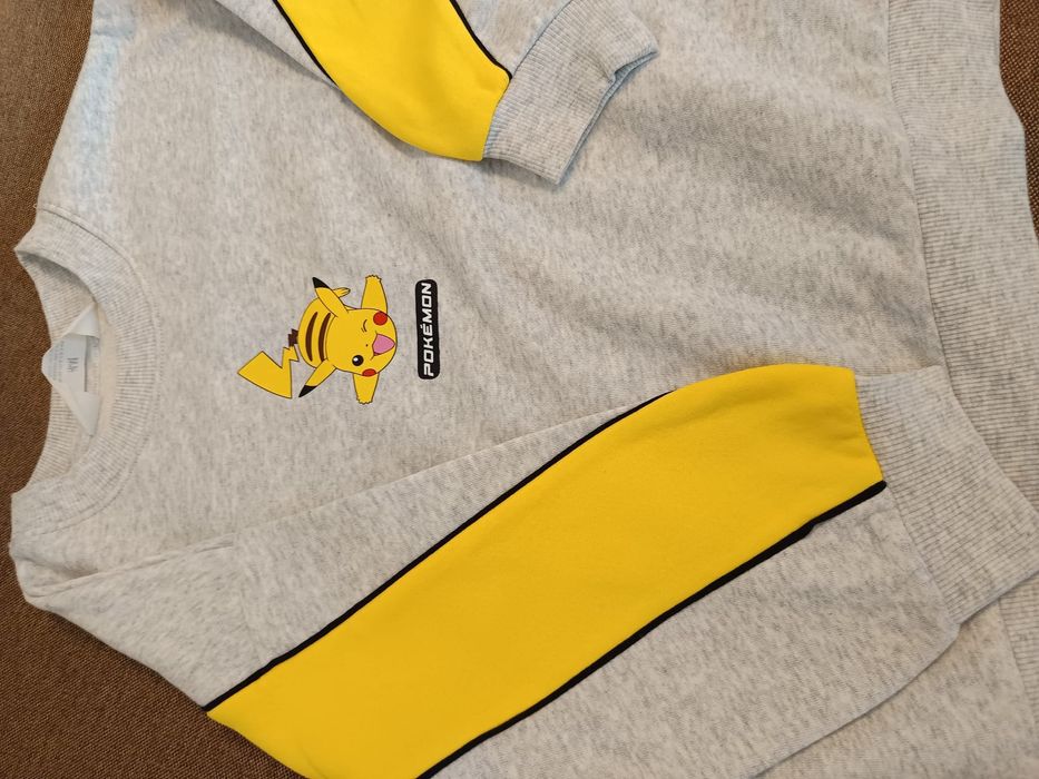 Trening Pokemon baieti