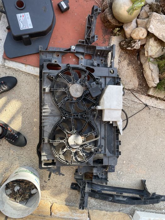 Части за infiniti fx35/37