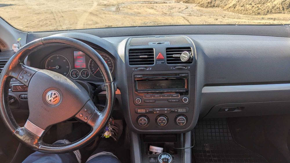 VOLKSWAGEN Golf 2009 — imagine 4