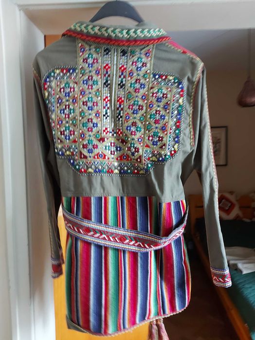 Дамско сако етно Zara