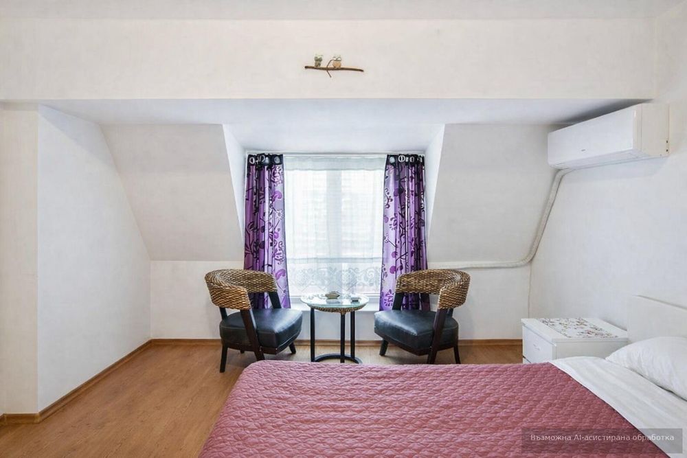 Дава се под наем Тристаен апартамент в Варна, Бриз - 68 кв.м за 700 € - Снимка #3
