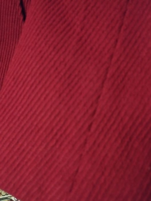 Продам драповую курточку на девочку