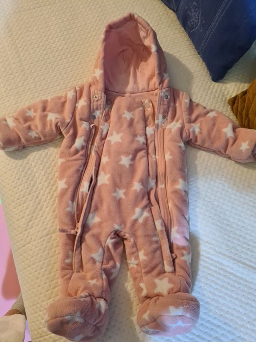 Combinezon Marks&Spencer, mărime 3-6 luni, fete