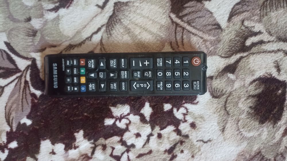 Телевизор Samsung 32" на запчасти