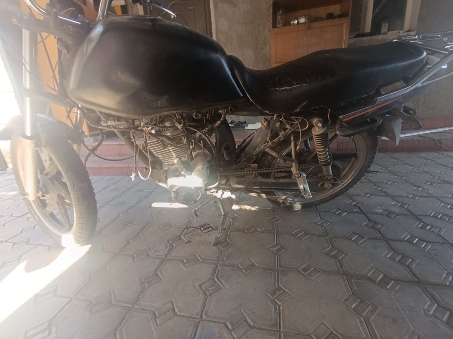 Продам мотоцикл .
