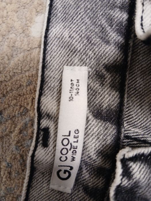 Продам джинсы в хорошем состоянии