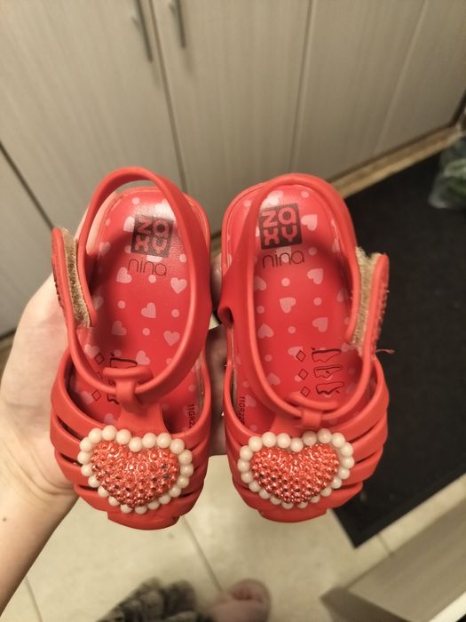 Продам сандалии Zaxy (оригинал)