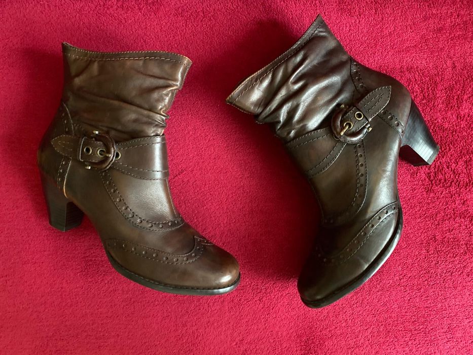 Ghete din piele naturala de dama 5th Avenue