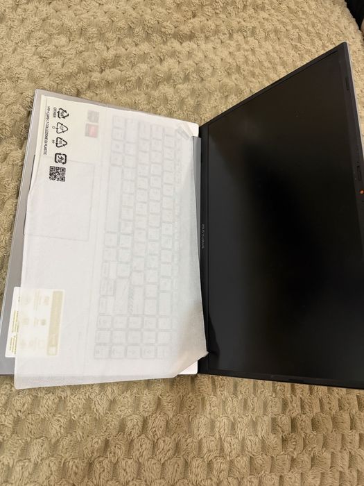 Продается ноутбук Asus
