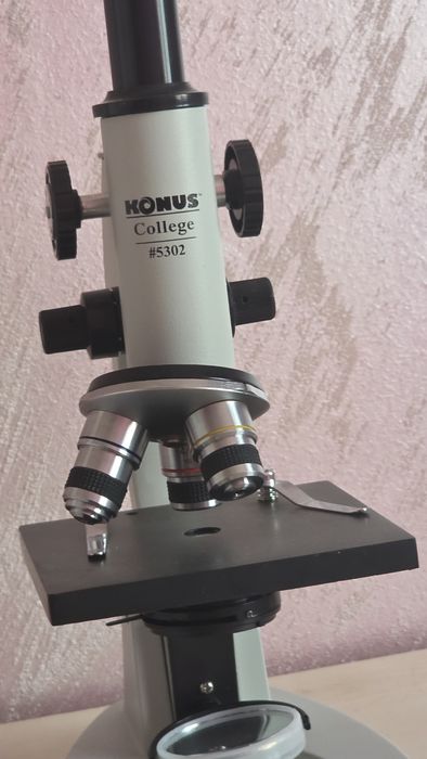 Микроскоп    Konus College 600X (модел #5302),