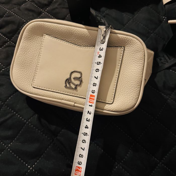 Crossbody чанта