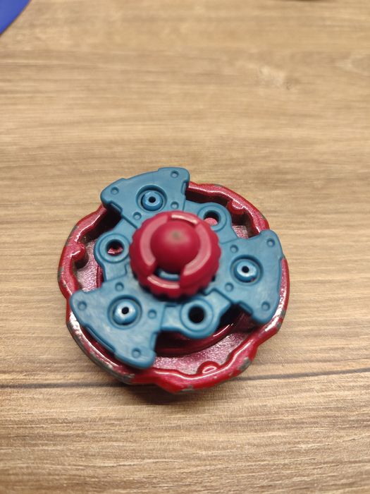 Beyblade - комлект блейдове