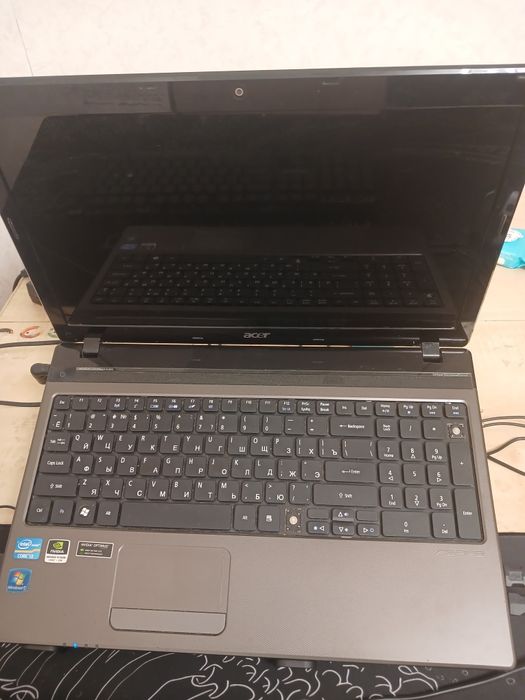 Ноутбук Acer Aspire 5750g