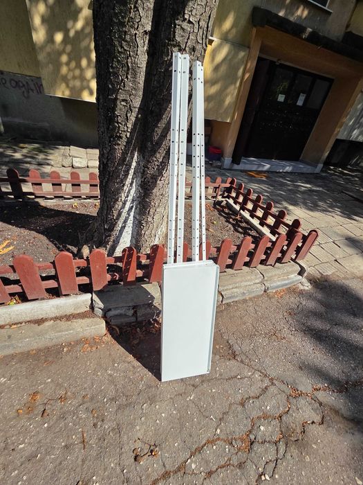 Стелажи с телени кошници