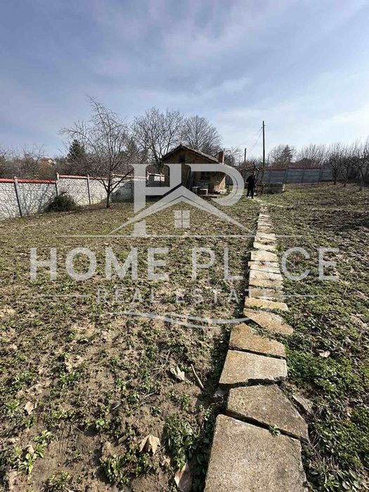 Парцел 1250 кв.м. с постройка в м-ст Боровец Север