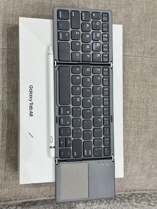 Samsung Galaxy Tab A8 32GB (SIM + Wi-Fi)