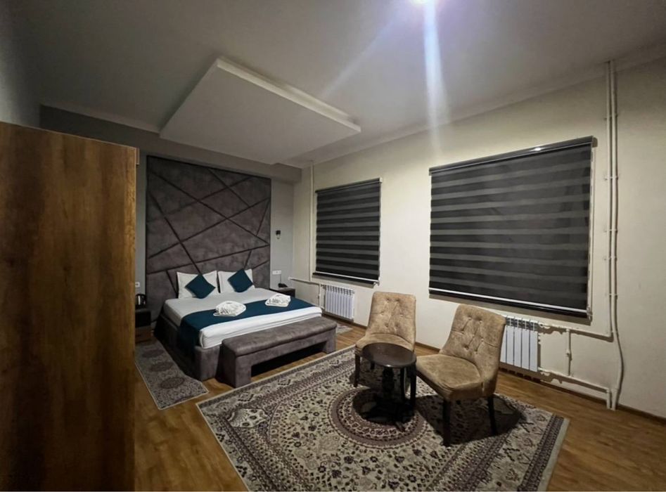 Bez Zaks / Kunlik kvartira / Hotel / Hostel