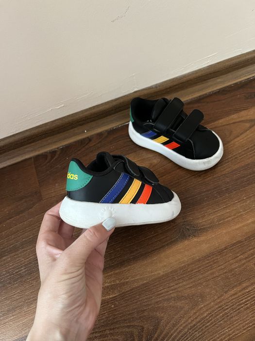 Adidas кецове -детски