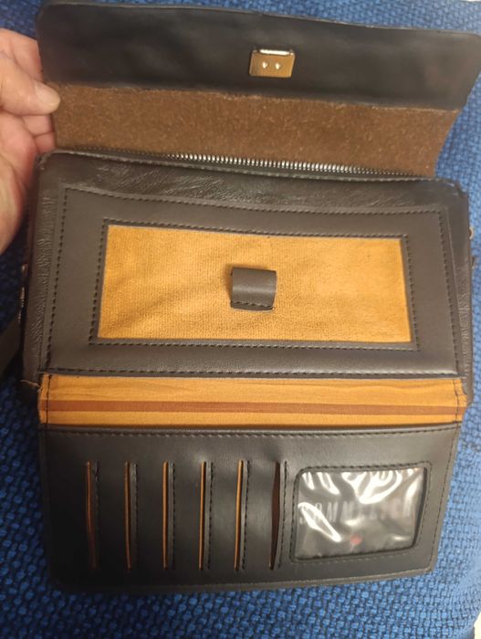Продам  мужскую сумку и барсетку,недорого