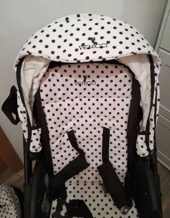 Cărucior Venicci Dots