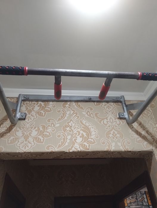 Турник в отличном состоянии