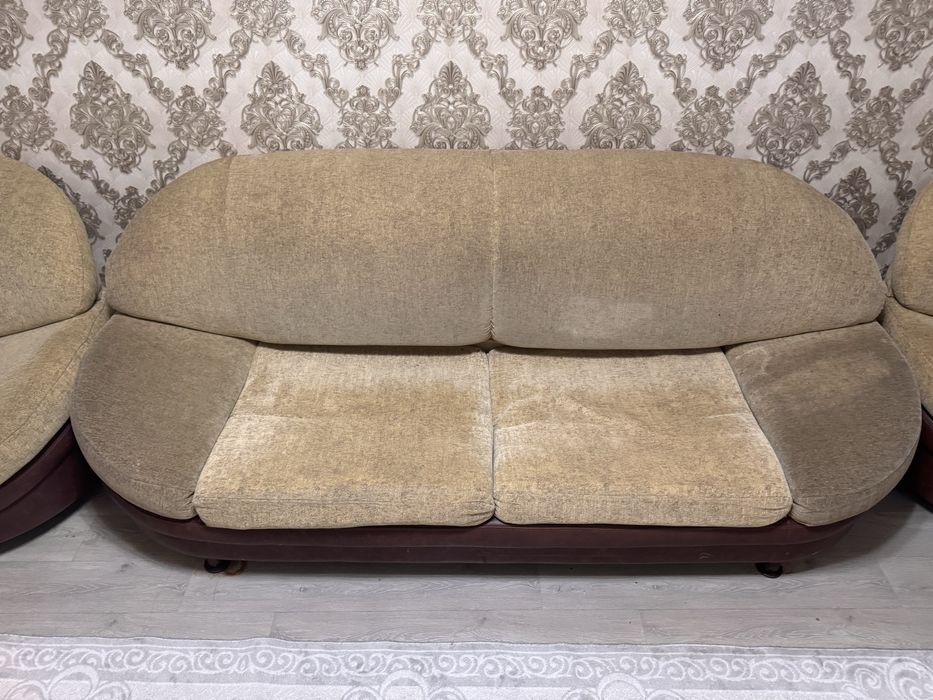 Диван для гостиной