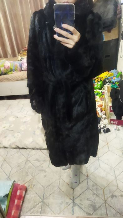 Продам норковую шубу