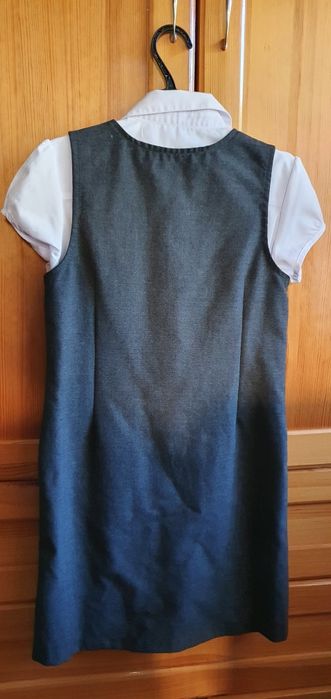 Детски рокли за 9-10 год. момиченце