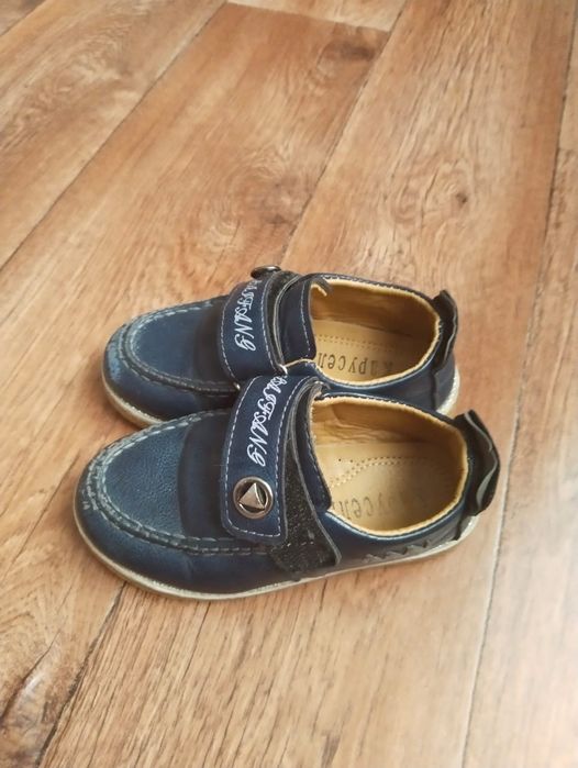 Продам обувь детская 25-26