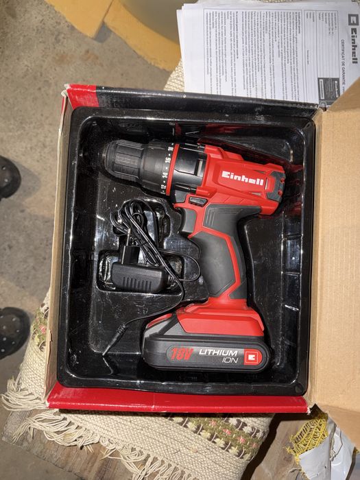 Masina de gaurit cu acumulator