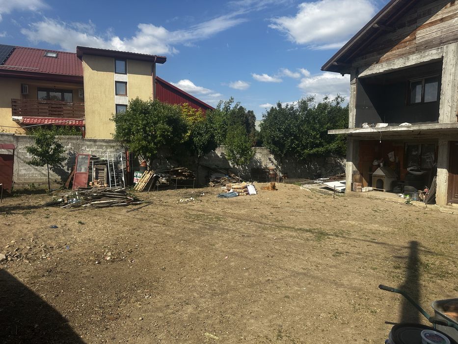 Vand casă comuna Șendreni