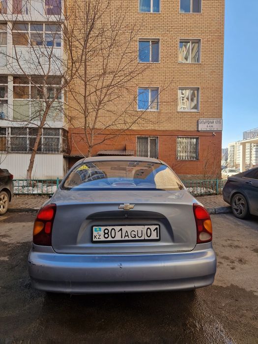 Chevrolet Lanos есть бензин и газ