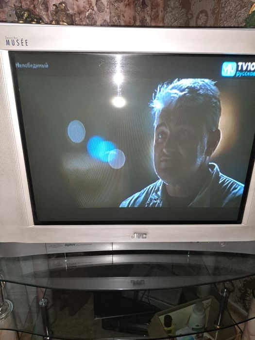Телевизор JVC . Сборка Япония.