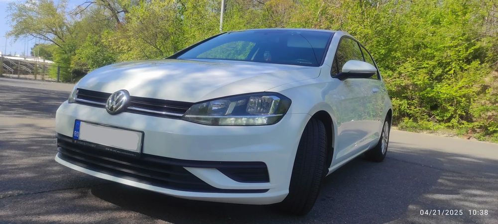 Volkswagen Golf Volkswagen GOLF Mk7 facelift 1.6 TDI 115CP DSG 7 trepte An 2017