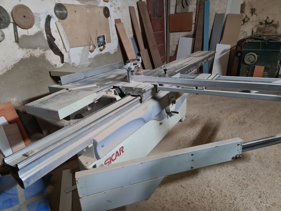 Circilar cu incizor debitat pal si masina cant abs