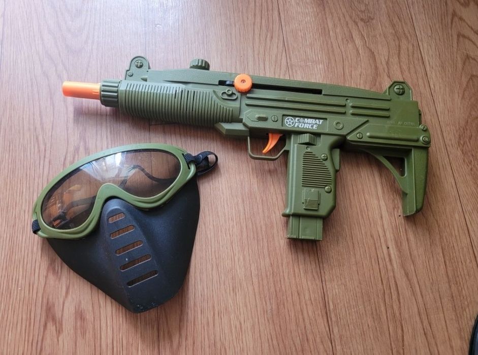 Игрушки для мальчика Автоматы