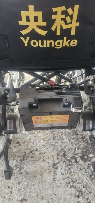 Электрическое инвалидной кресло