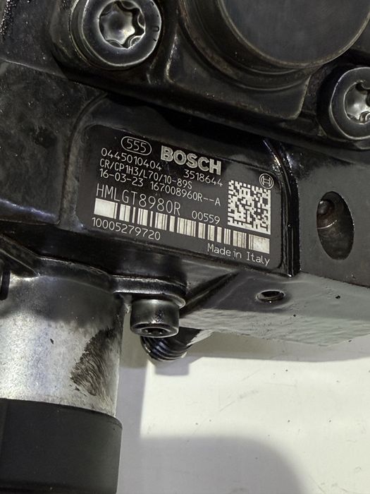 Комплект горивна система гнп gnp GNP  Bosch 2.0 dCi дюзи помпа рейка Renault Nissan 0445010404