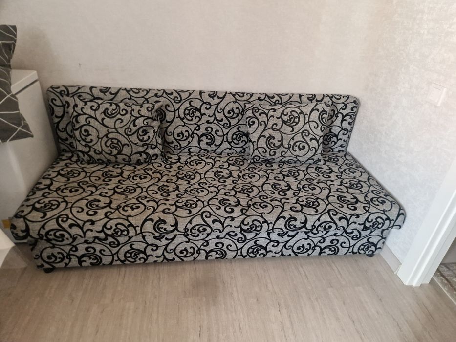 Отдам бесплатно диван-тахту