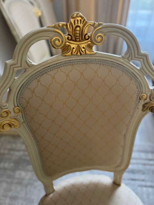 Стулья Италия 8 шт