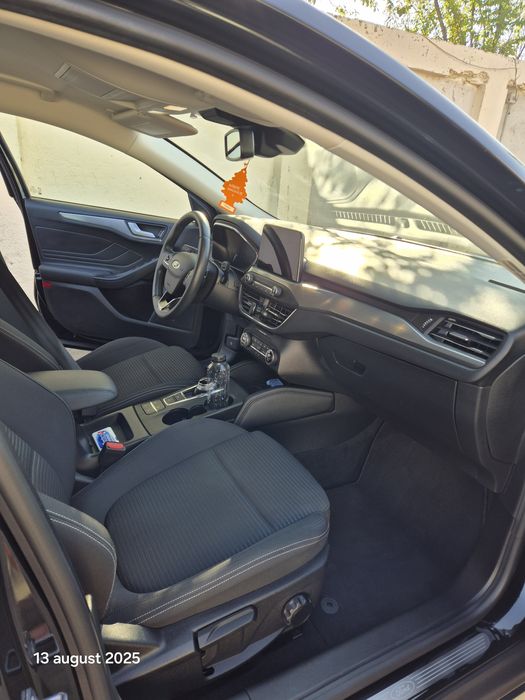 Vând Focus 2020/1.5tdci/automat