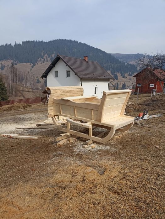 De vânzare sanie făcută din lemn de mesteacan