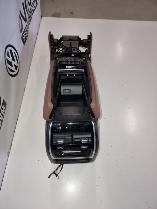 Cotiera piele fina BMW X5 G05 / X6 G06 / X7 G07 / AN-2018-2024 OEM